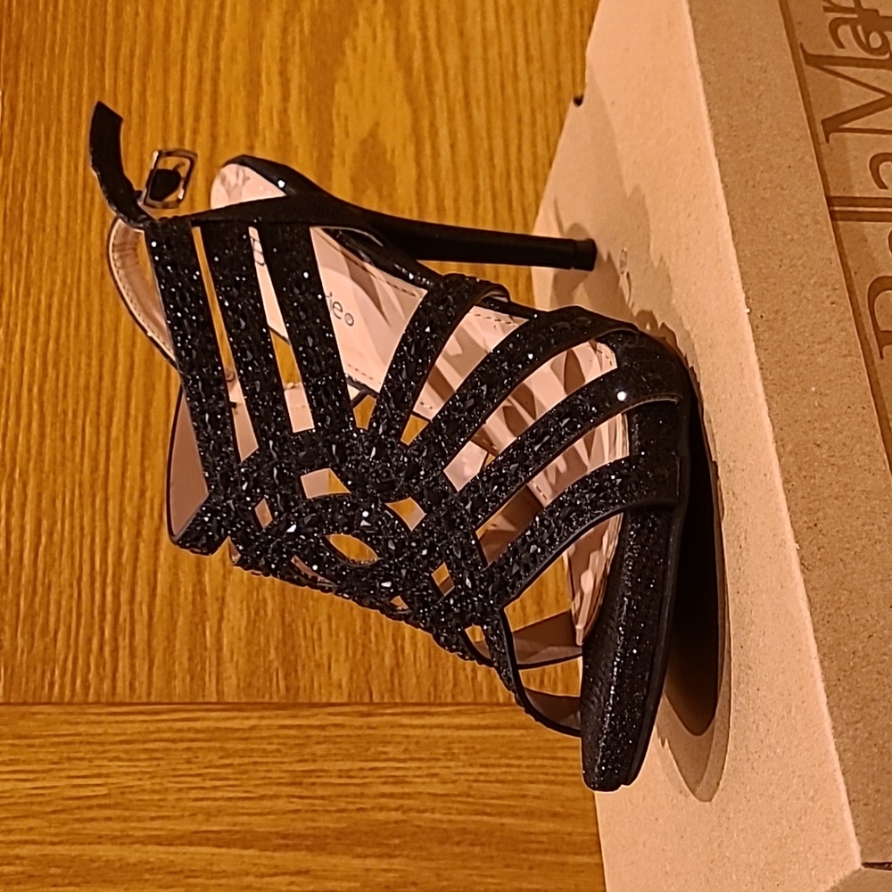 Sparkly heels - Picture 2 of 3